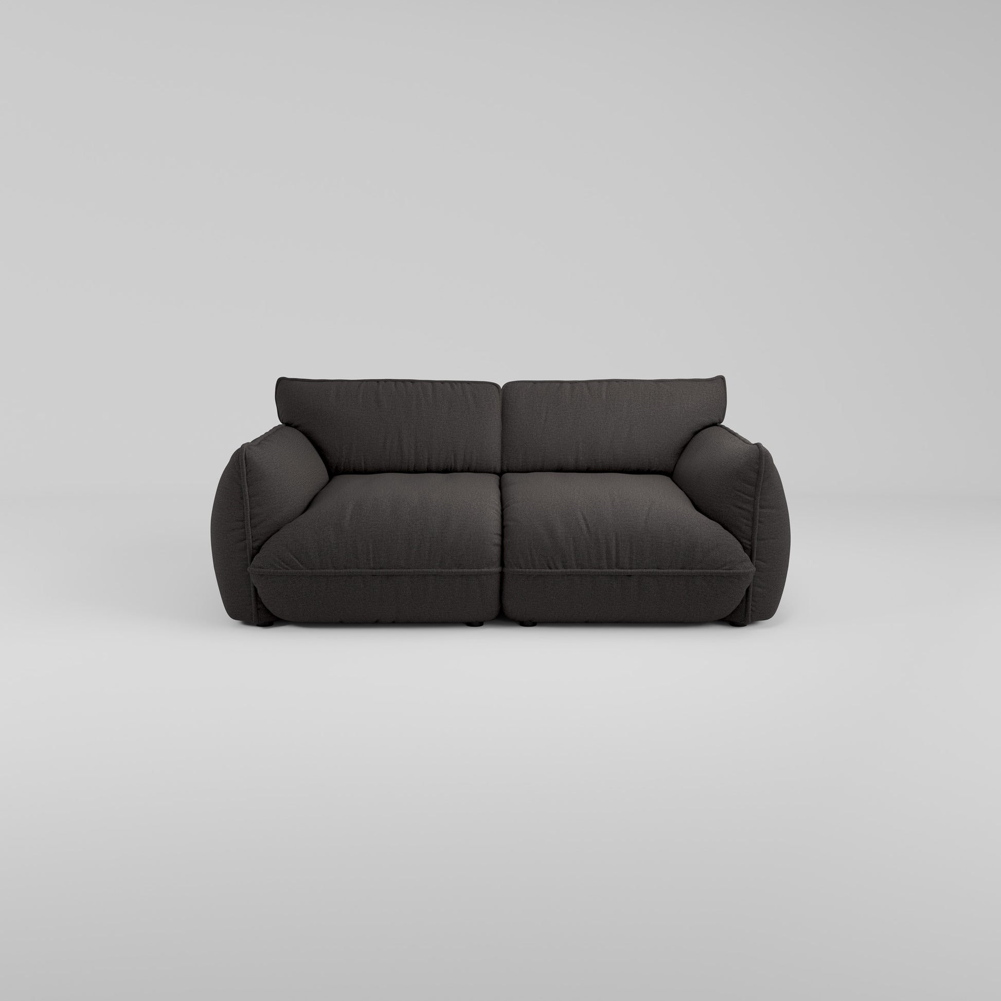 Das Morandi 2-Sitzer Sofa von Morandi hat eine skulpturale Silhouette, dunkelgrauen Plüsch und abgerundete Armlehnen.